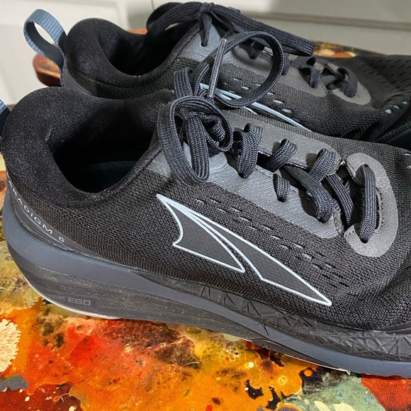 New Altra paradigm 5 running shoes - Picture 5 of 7